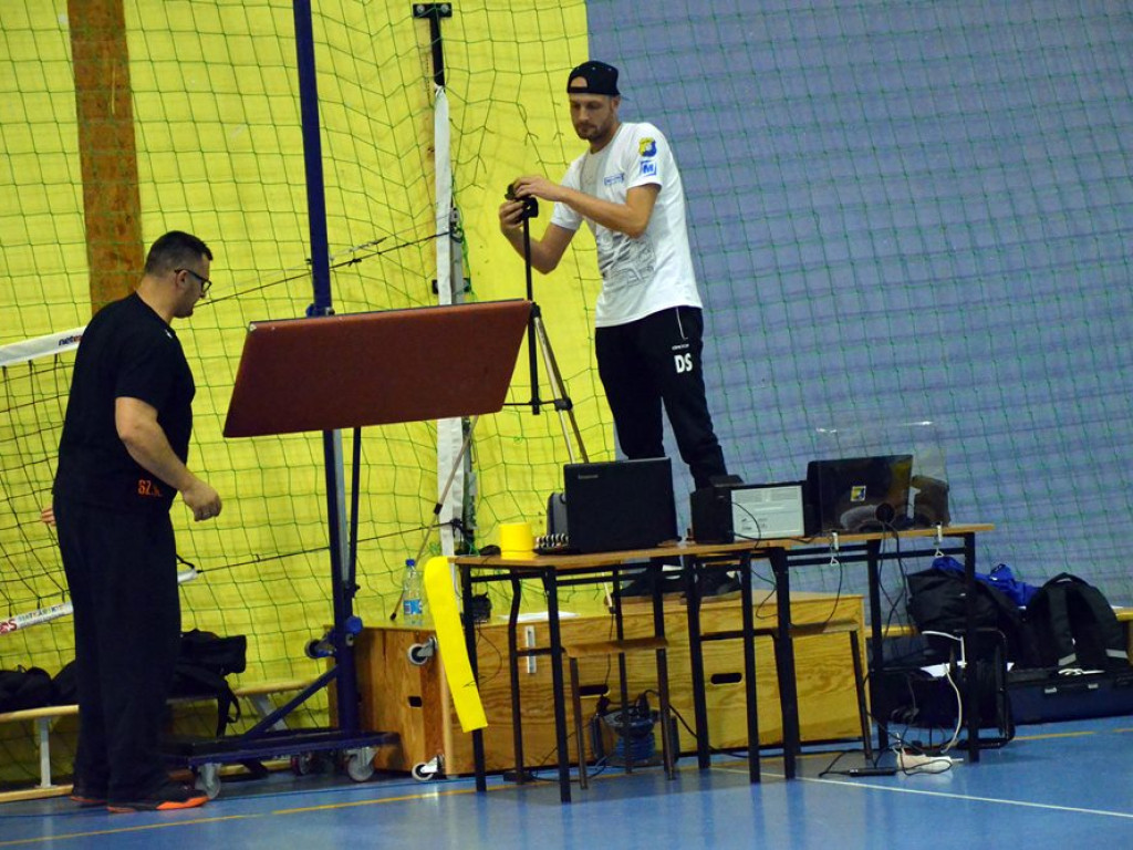 Przetarcie przed ligą. Siatkarze pokonują w sparingu Olimpię Sulęcin