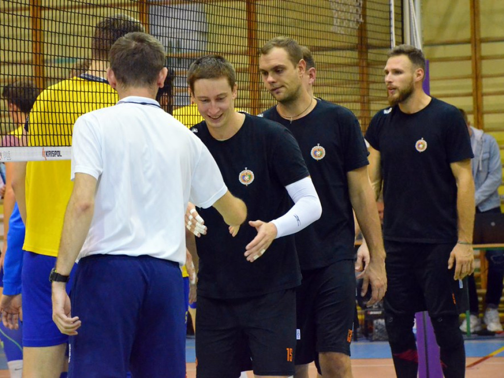Przetarcie przed ligą. Siatkarze pokonują w sparingu Olimpię Sulęcin