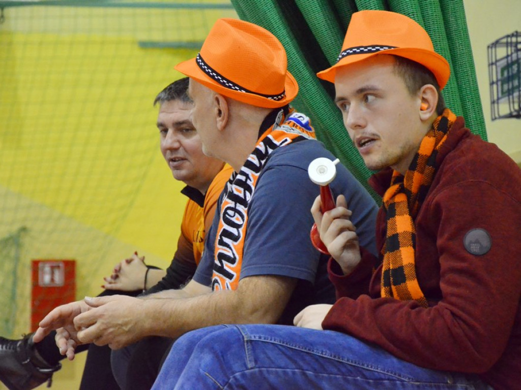 Przetarcie przed ligą. Siatkarze pokonują w sparingu Olimpię Sulęcin