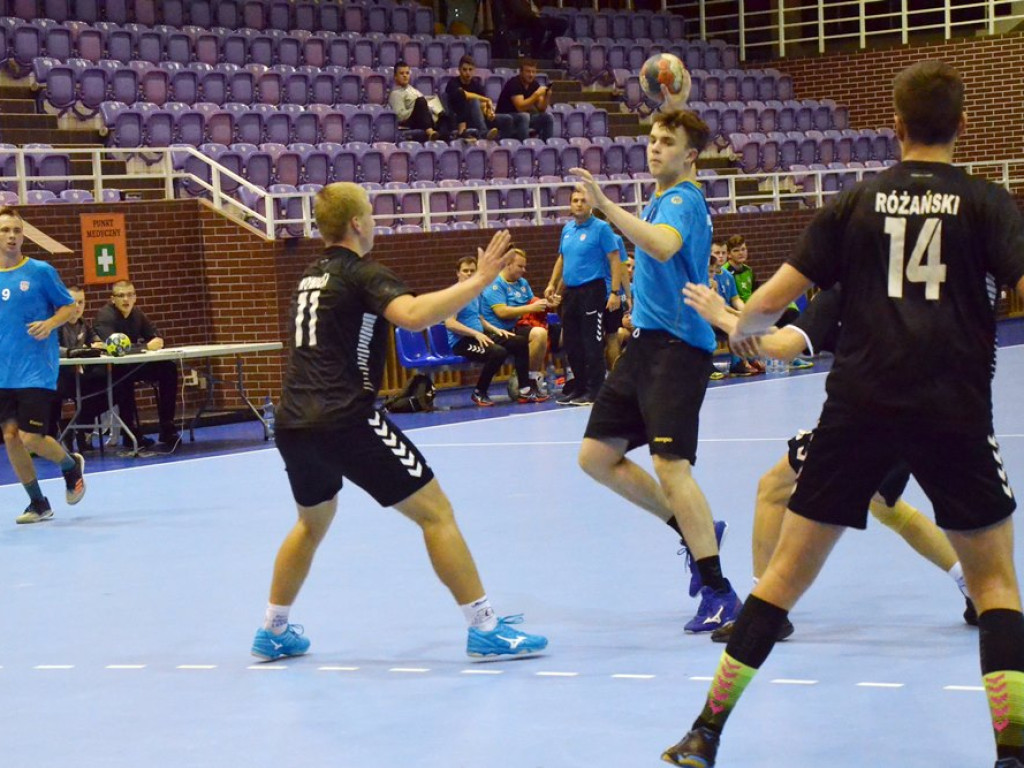 Ostatnie sekundy meczu był decydujące. Porażka juniorów Chrobrego