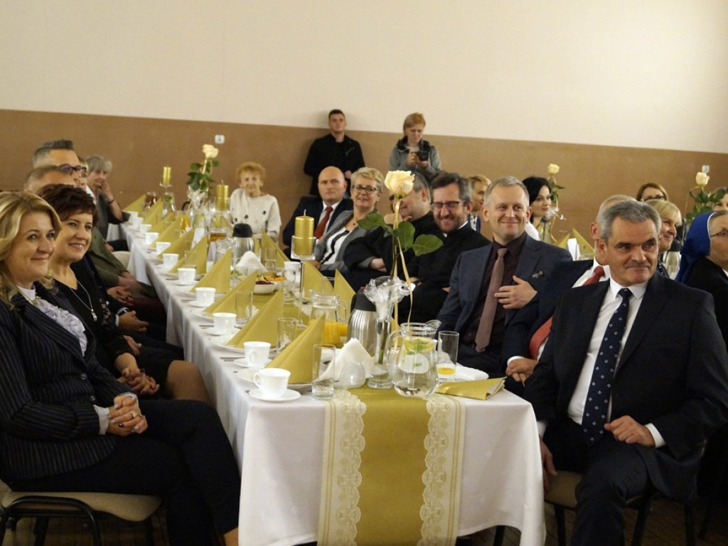 W gminie Grębocice nauczyciele uroczyście obchodzili swoje święto