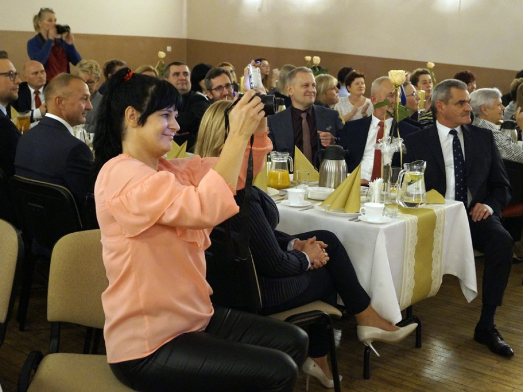 W gminie Grębocice nauczyciele uroczyście obchodzili swoje święto