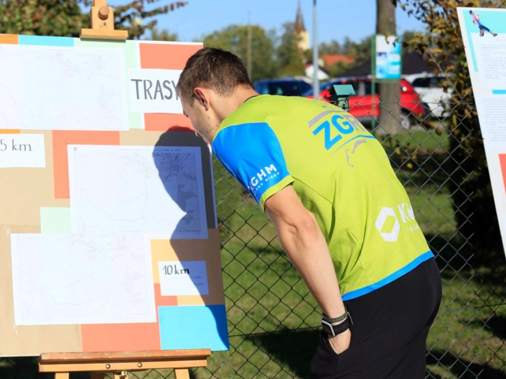 Biegną dla 7-letnie Weroniki, aby pomóc. Sportowa rywalizacja schodzi na dalszy plan