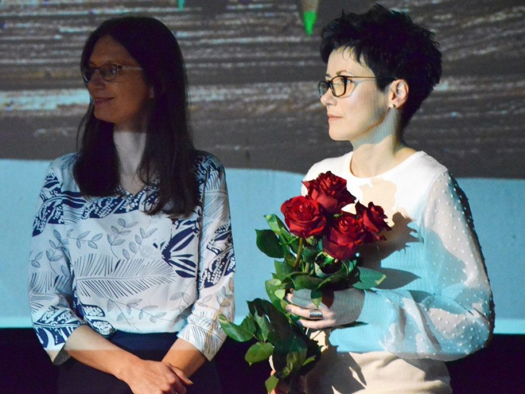 Nauczyciele świętowali Dzień Edukacji Narodowej. Były nagrody, życzenia i kwiaty