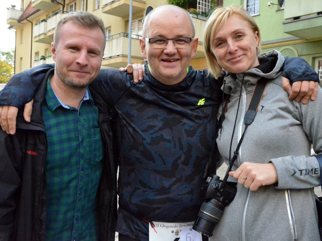 Ponad sto osób na starcie Biegu Papieskiego. Udział w nim wzięły całe rodziny