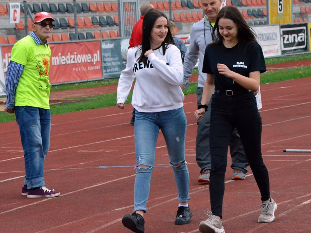 Setki uczniów na starcie. Sportowa rywalizacja ku pamięci Orląt Lwowskich