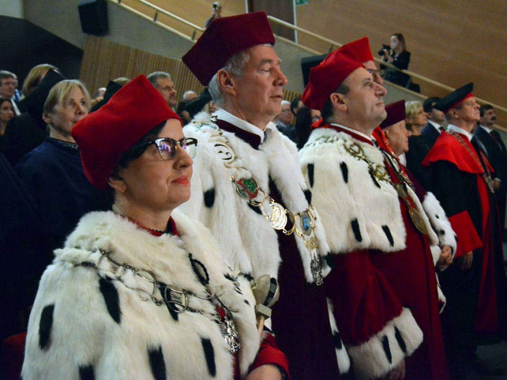 15 lat minęło jak jeden dzień. Piękny jubileusz głogowskiej uczelni