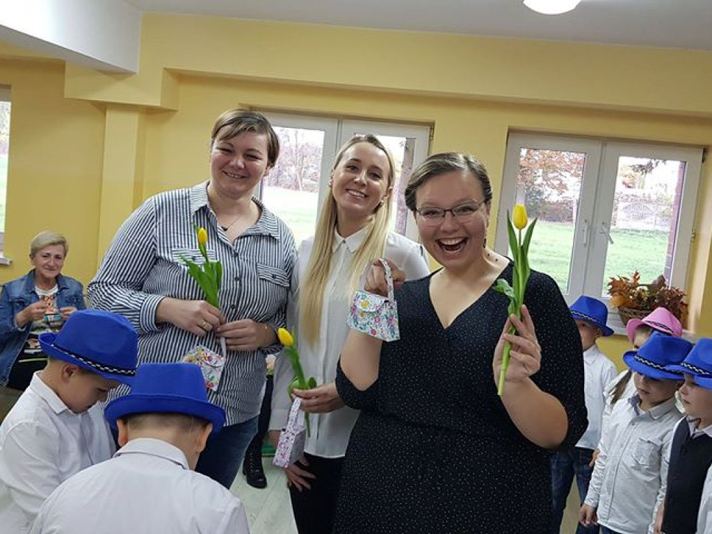 Zwinne Wiewiórki i Mądre Sówki wystąpiły z okazji Dnia Edukacji Narodowej w Chociemyśli