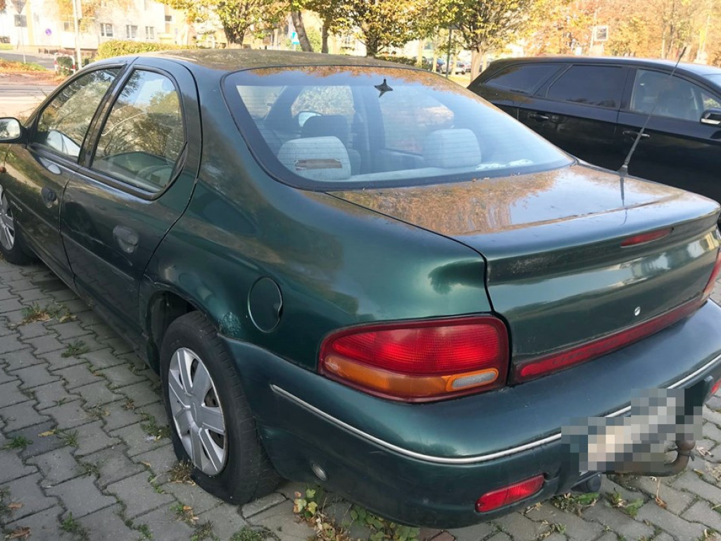 Plaga gratów na ulicach i parkingach w Głogowie. Nie ma na nich mocnych?