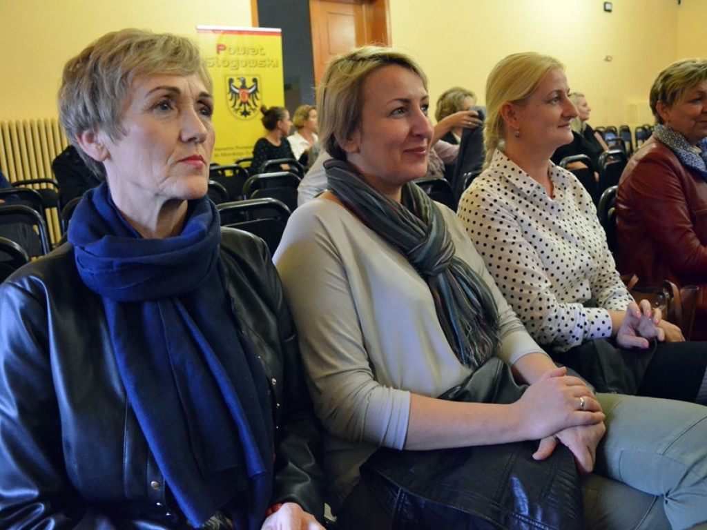 Nie skacz, porozmawiajmy...o samobójstwach na konferencji w liceum