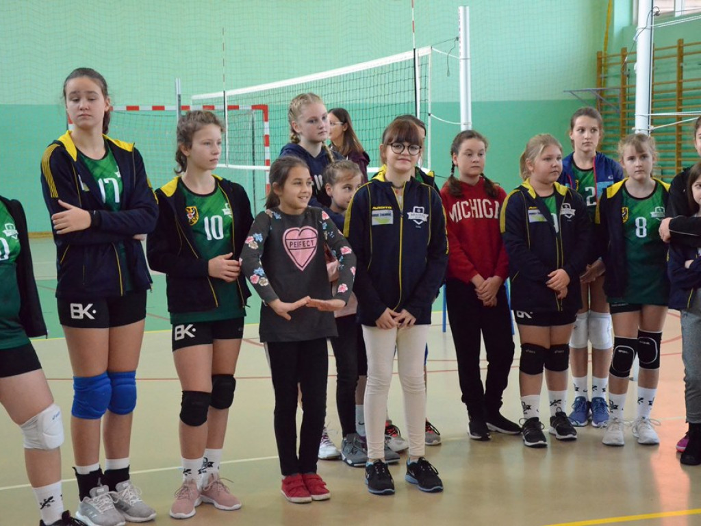 Wystartowała Głogowska Liga Mini Siatkówki dla dziewcząt