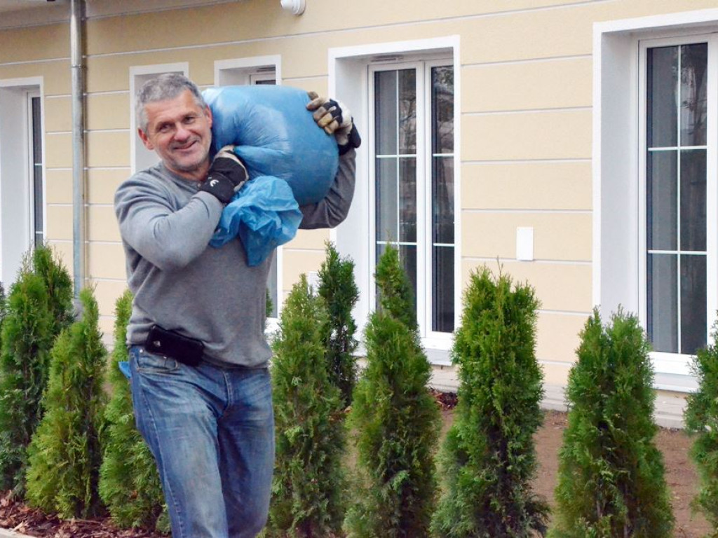 Przekazali klucze do mieszkań nowego TBS-u. Otwarty został też plac zabaw