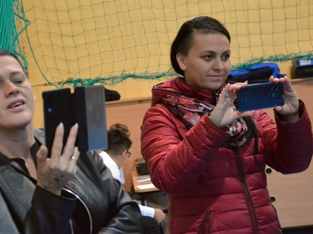 Witaj szkoło! Pasowanie uczniów klas pierwszych w miejskiej ósemce