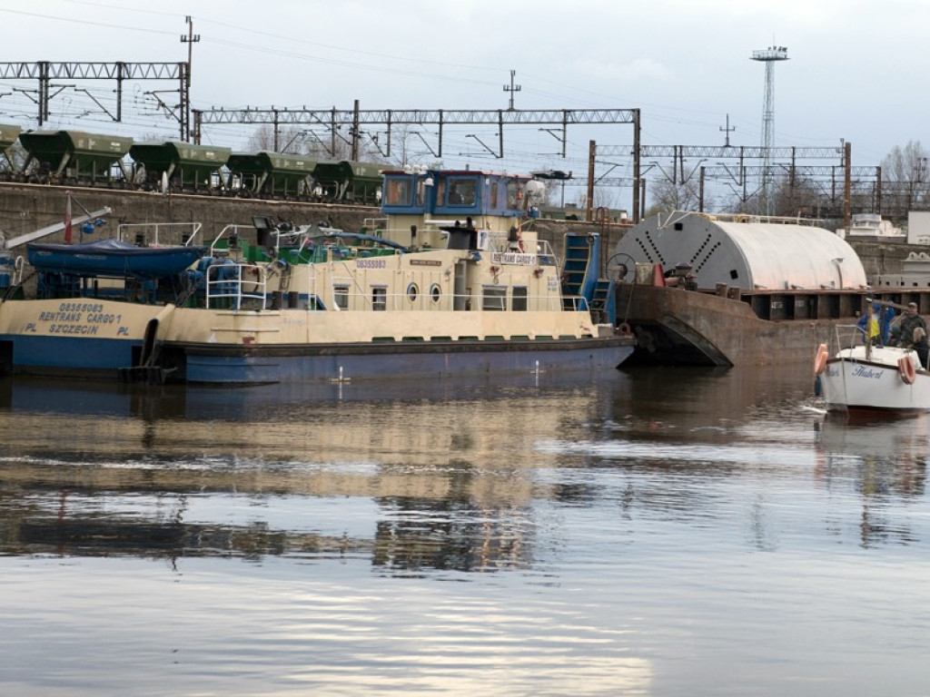 Port rzeczny w Głogowie na sprzedaż. Trzeba na niego sporo wyłożyć