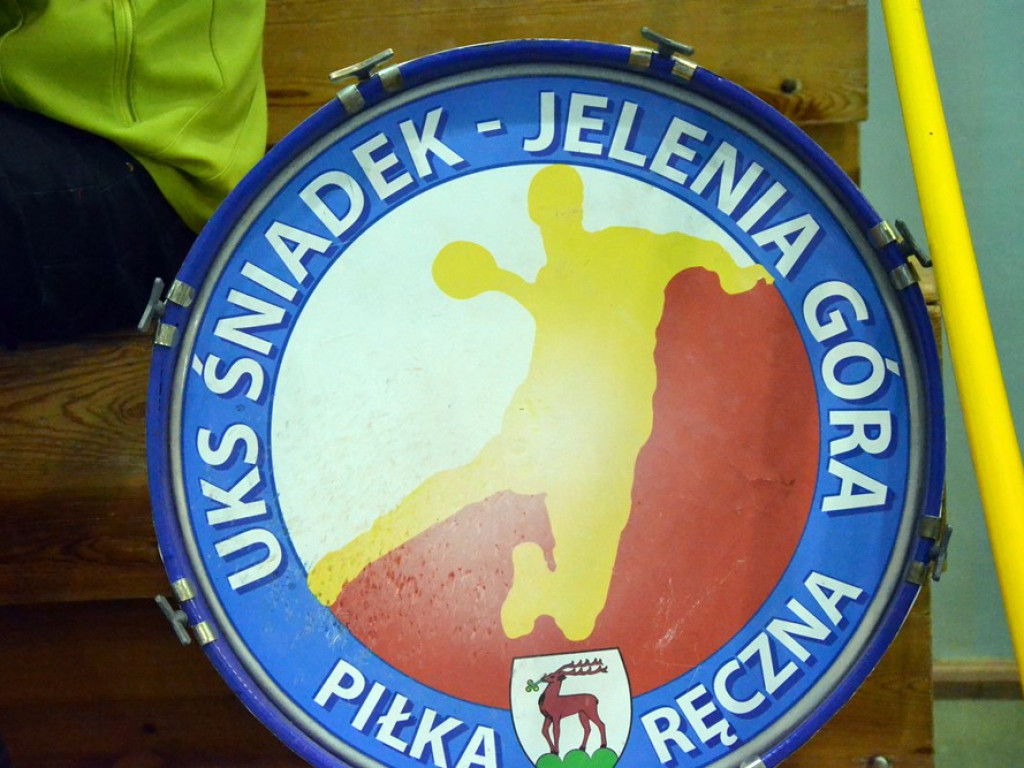 Szybko, łatwi i przyjemnie. Juniorzy młodsi rzucali na potęgę