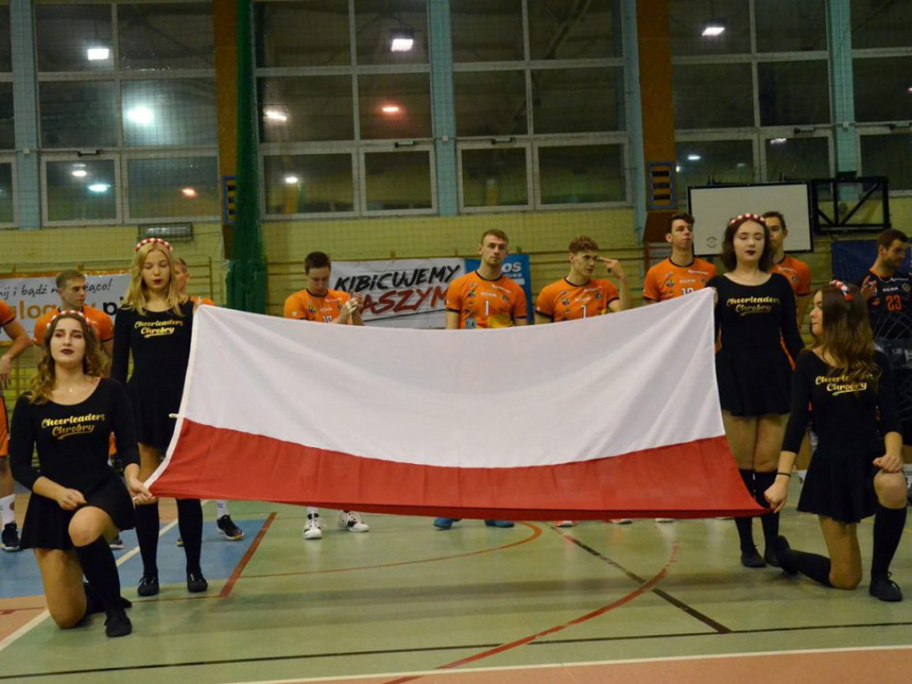 Nie ma mocnych na Stal. Lider pewnie wygrał w Głogowie