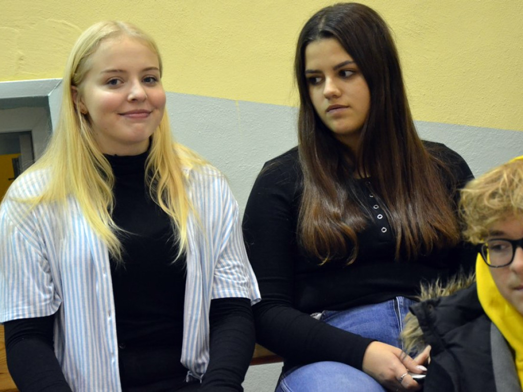 Nie ma mocnych na Stal. Lider pewnie wygrał w Głogowie