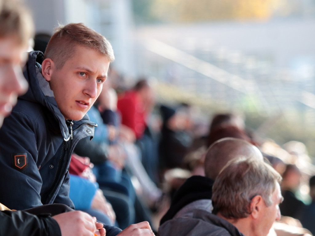 Najpierw rzut karny, potem kontra Chrobrego. Ugraliśmy cenny punkt, ale straciliśmy Benedyczaka
