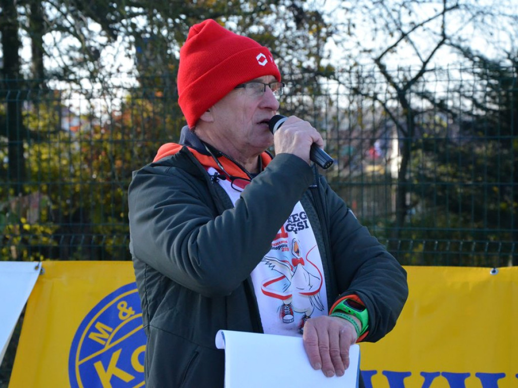 Święto Niepodległości na sportowo! Bieg Gęsi kończy Crossową Ligę Biegową