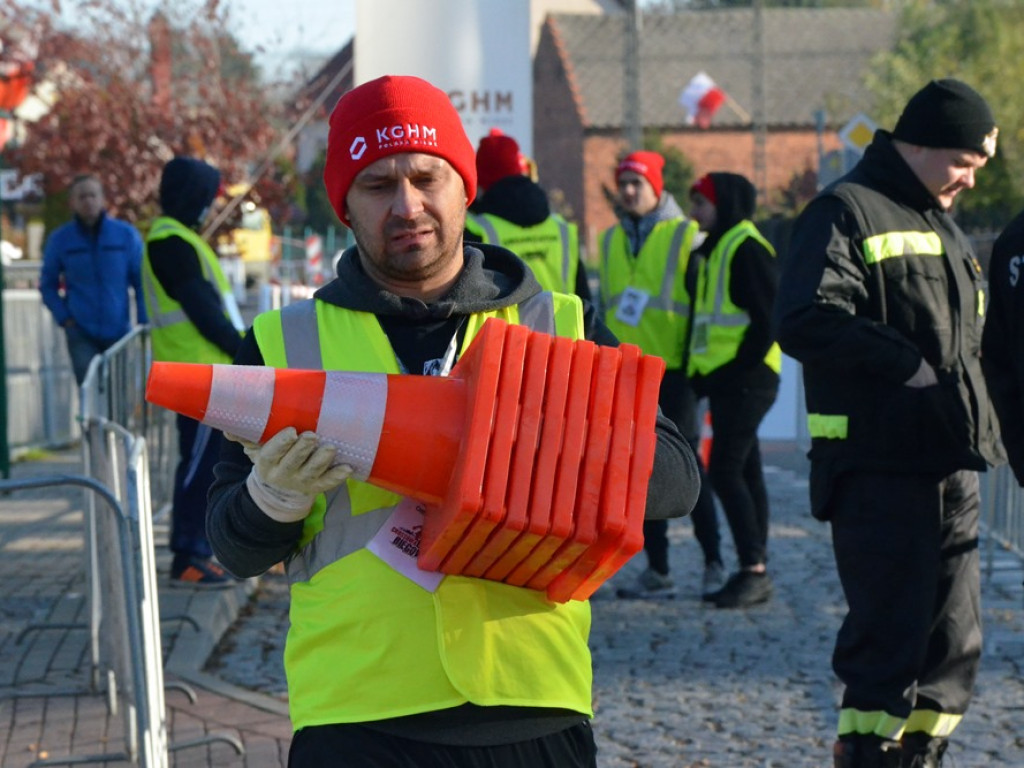 Święto Niepodległości na sportowo! Bieg Gęsi kończy Crossową Ligę Biegową