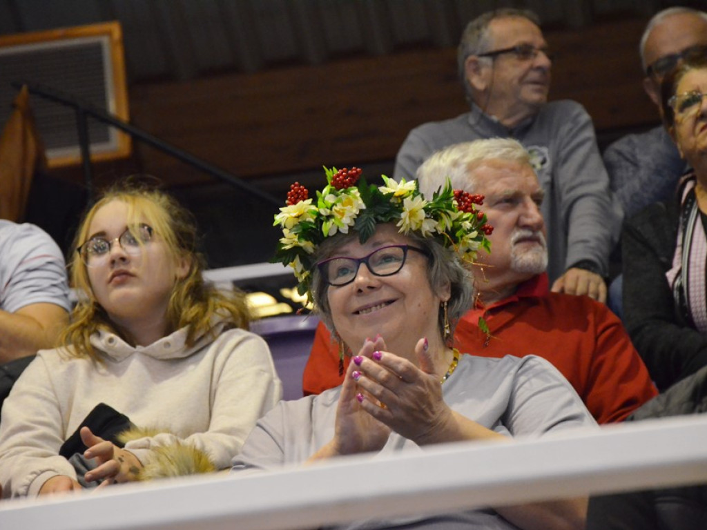 Na trybunach świetna zabawa! Mistrz Polski przyjechał do Głogowa