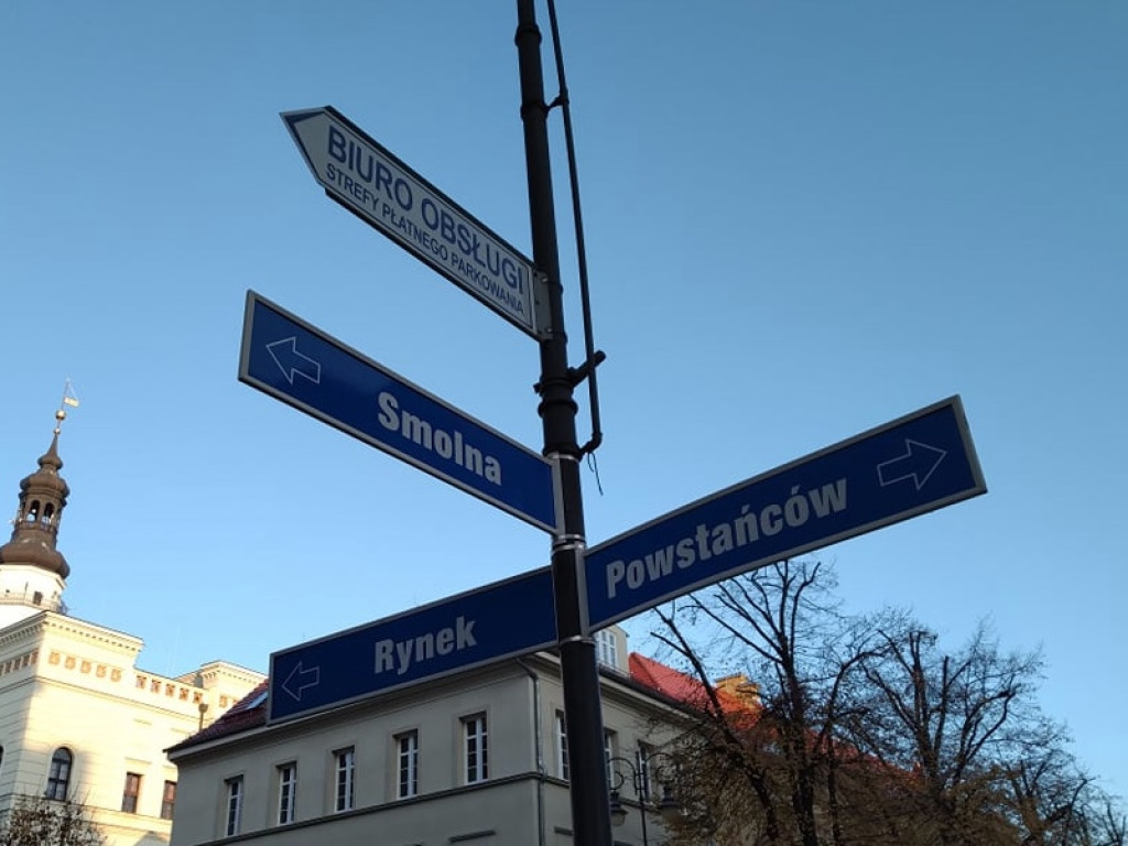 Dwie ulice wyłączone z ruchu na Rynku. Kierowcy zaskoczeni