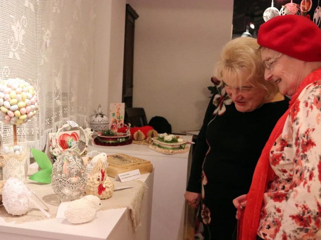 Piękne! Wystawa rękodzieła przygotowana przez głogowskich seniorów
