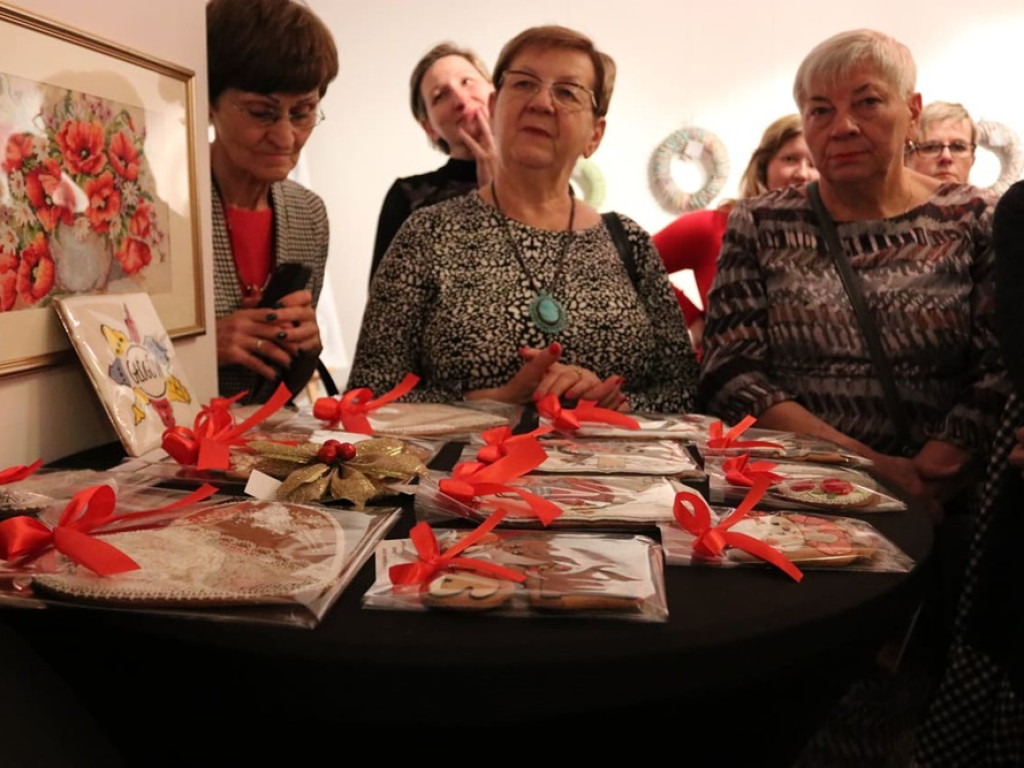Piękne! Wystawa rękodzieła przygotowana przez głogowskich seniorów