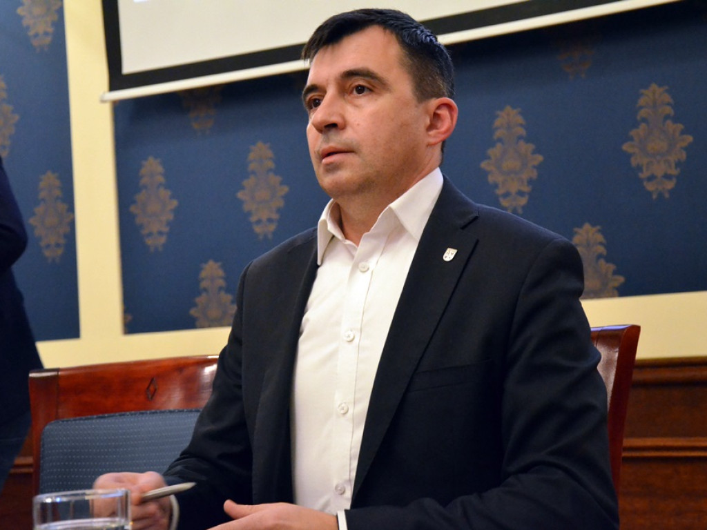 Prezydent spotkał się z mieszkańcami i... się zaczęło. Za mało parkingów, lustro nie w tym miejscu i wiele innych uwag