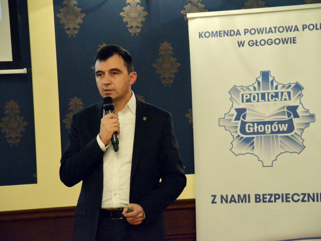 Prezydent spotkał się z mieszkańcami i... się zaczęło. Za mało parkingów, lustro nie w tym miejscu i wiele innych uwag
