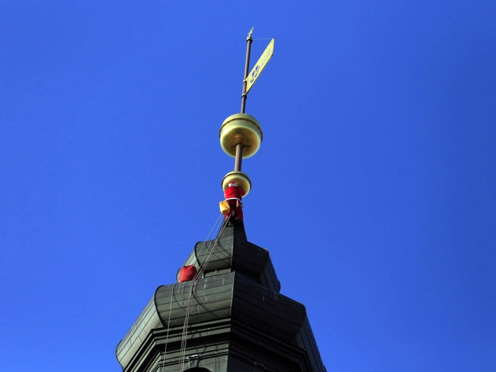 Czapka świętego Mikołaja już  na głogowskim ratuszu!