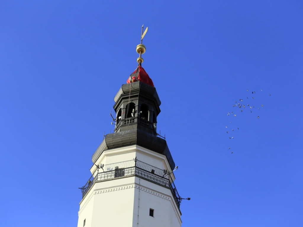 Czapka świętego Mikołaja już  na głogowskim ratuszu!