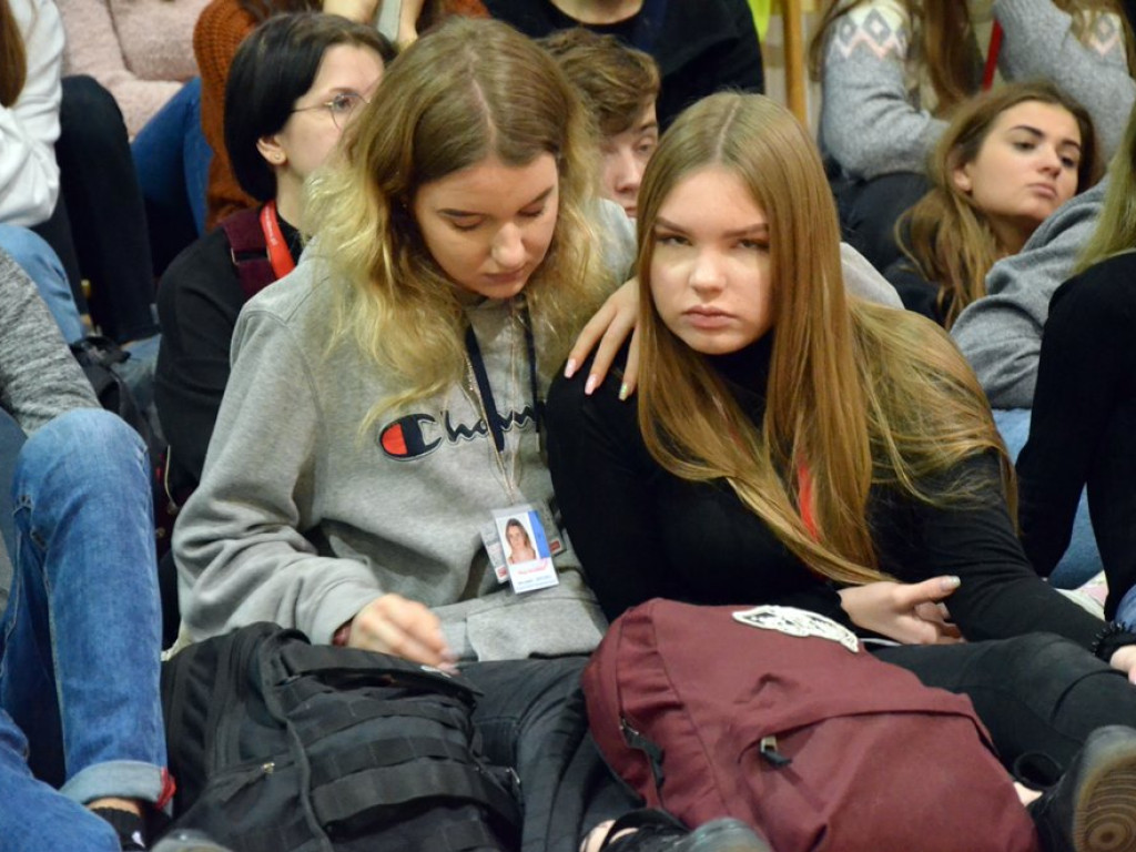 Cały ekonomik pomaga fundacji. Uczniowie zorganizowali charytatywny występ i kiermasz