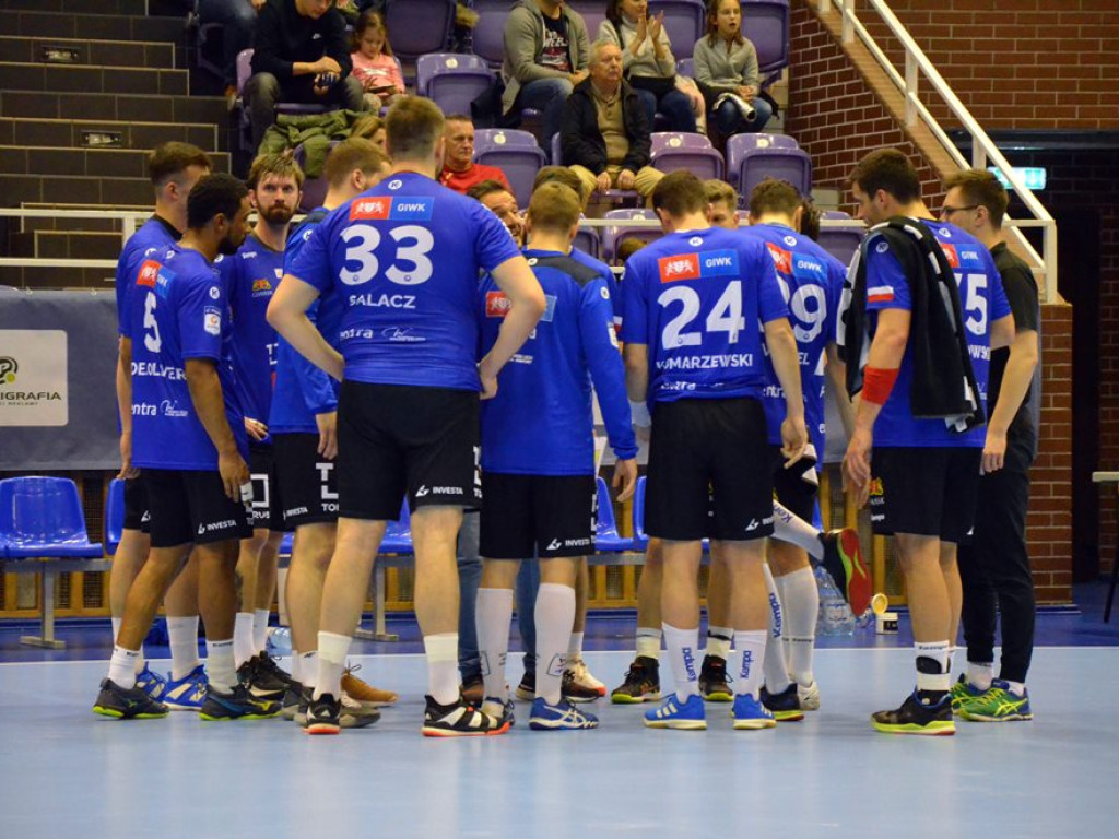 Czerwona kartka dla Babicza, bójka na parkiecie! Chrobry przegrywa w dramatycznych okolicznościach