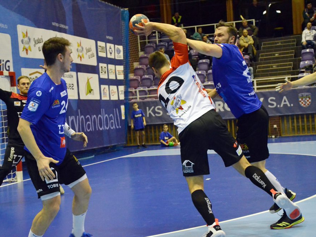 Czerwona kartka dla Babicza, bójka na parkiecie! Chrobry przegrywa w dramatycznych okolicznościach