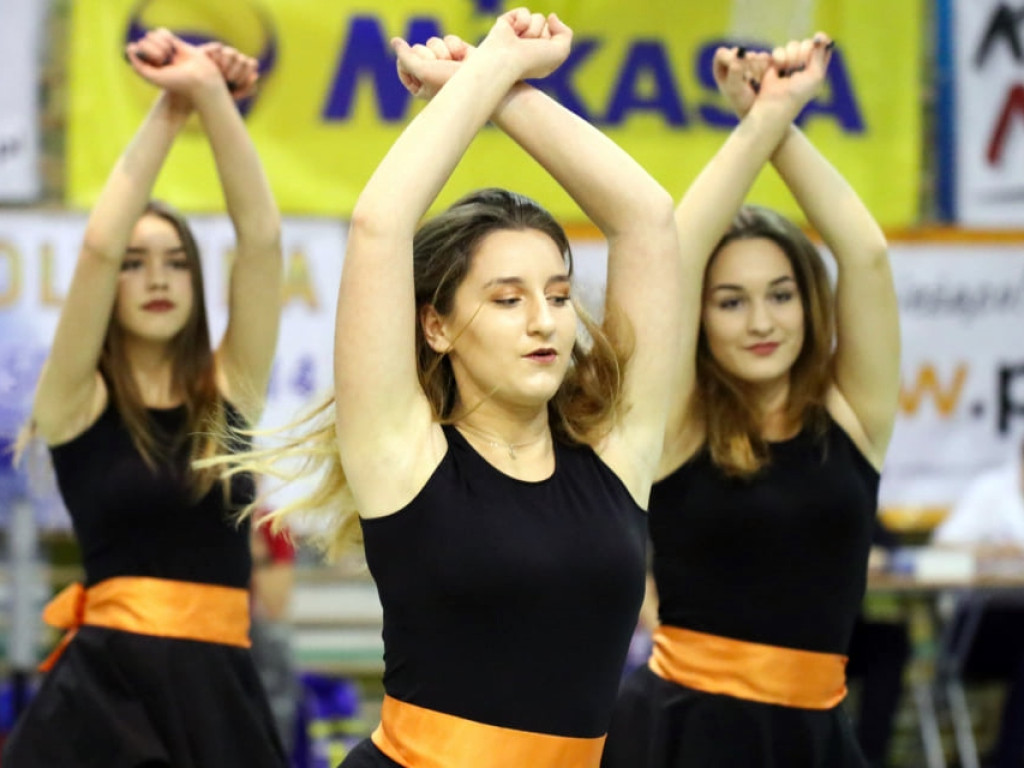 Nie był to łatwy mecz, ale zwycięski. Siatkarze dopisują kolejne punkty w lidze