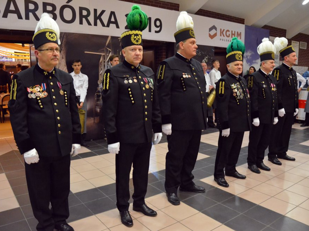 Niech żyje nam górniczy stan! Kufel w górę i za zdrowie górników