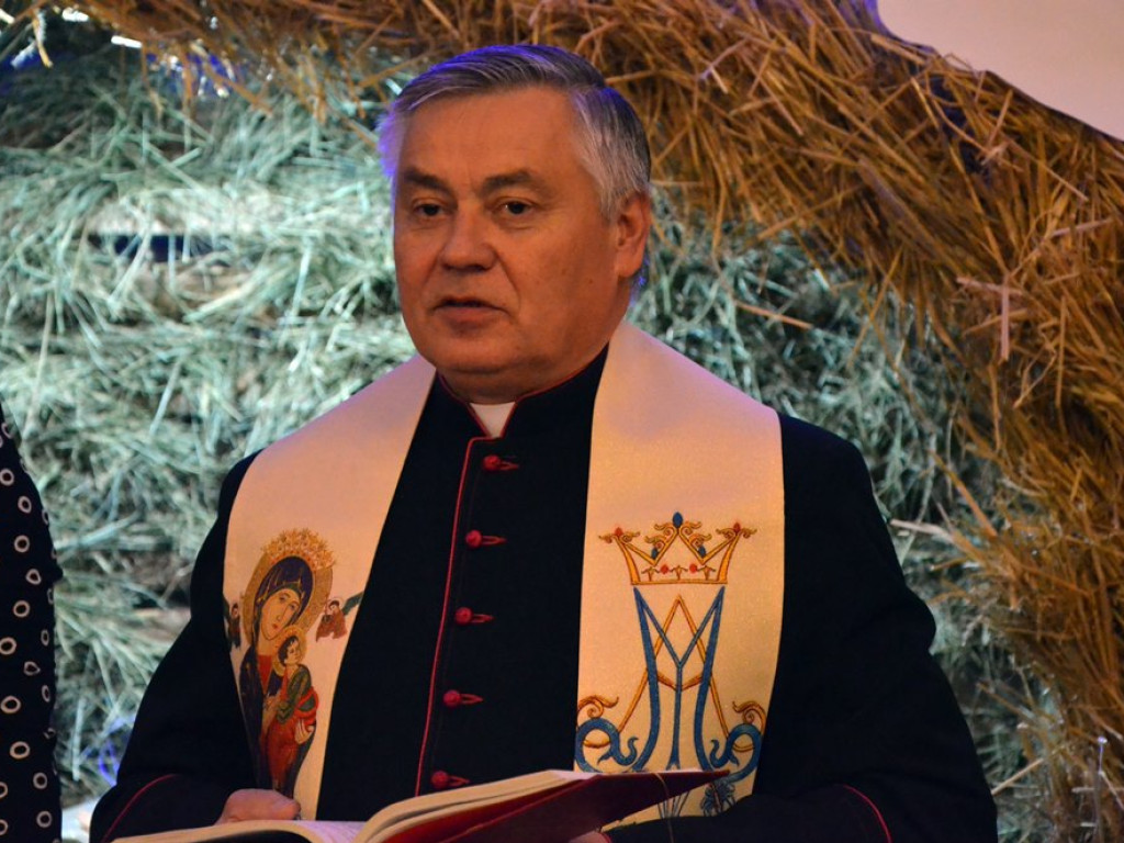 Spotkali się niepełnosprawni i starsi mieszkańcy z całej gminy. Dzieląc się opłatkiem życzyli sobie miłości