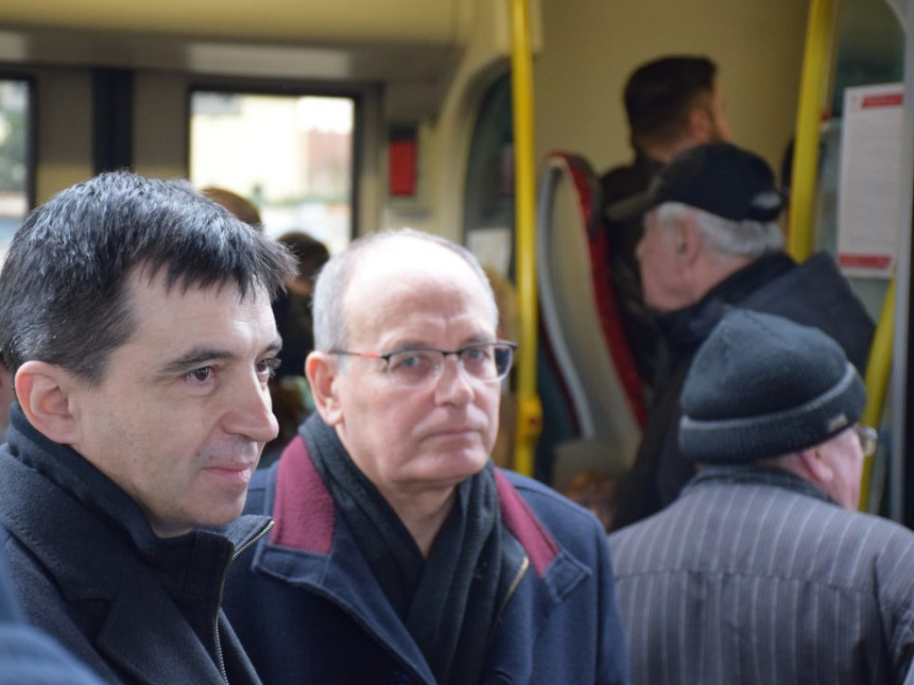 Dziś uroczyście odjechał pierwszy pociąg z Głogowa do Leszna. Regularne połączenia od 15 grudnia