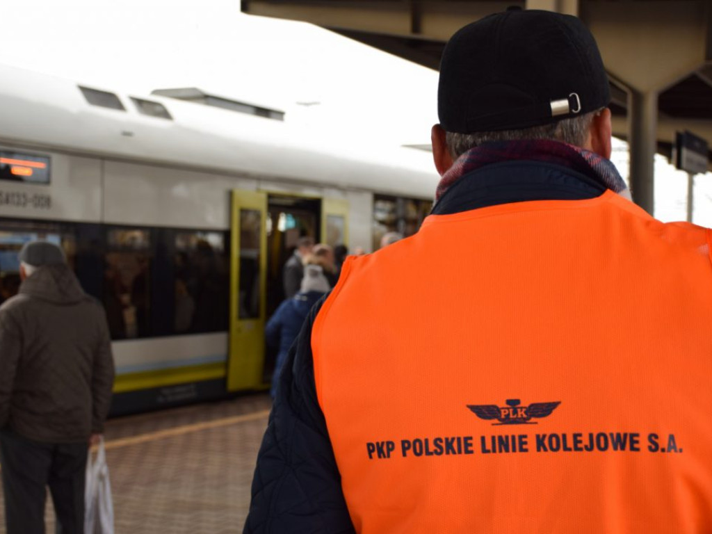 Dziś uroczyście odjechał pierwszy pociąg z Głogowa do Leszna. Regularne połączenia od 15 grudnia