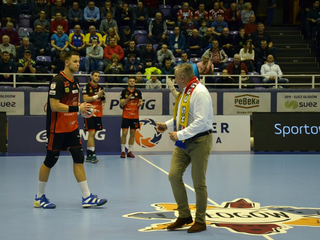 Chrobry przegrywa derby po karnych. Zagłębie odrodziło się po przerwie