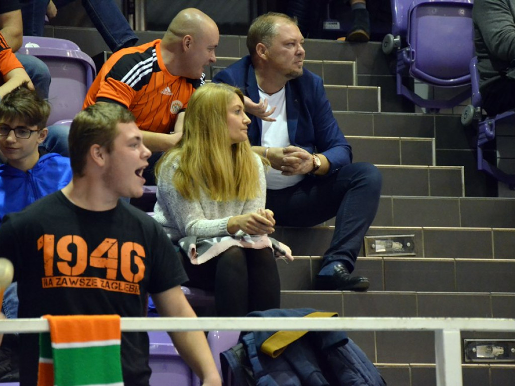 Chrobry przegrywa derby po karnych. Zagłębie odrodziło się po przerwie