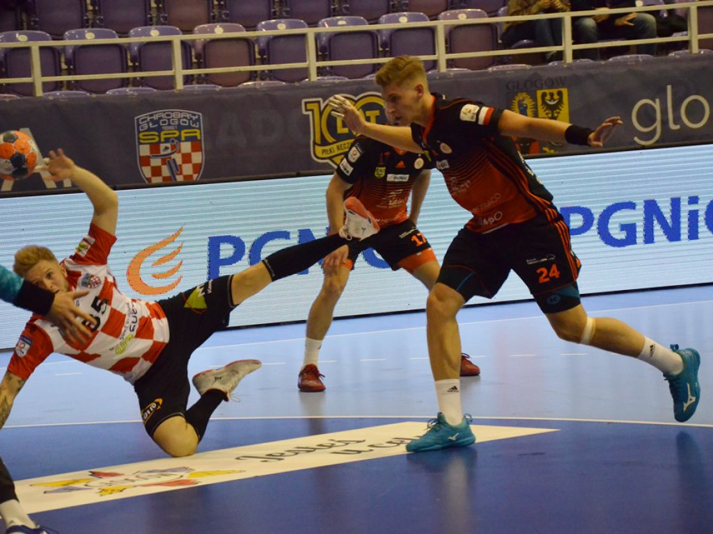 Chrobry przegrywa derby po karnych. Zagłębie odrodziło się po przerwie