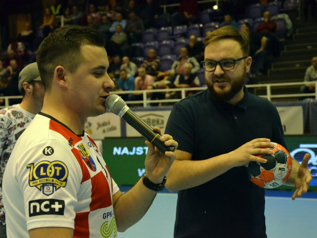Chrobry przegrywa derby po karnych. Zagłębie odrodziło się po przerwie