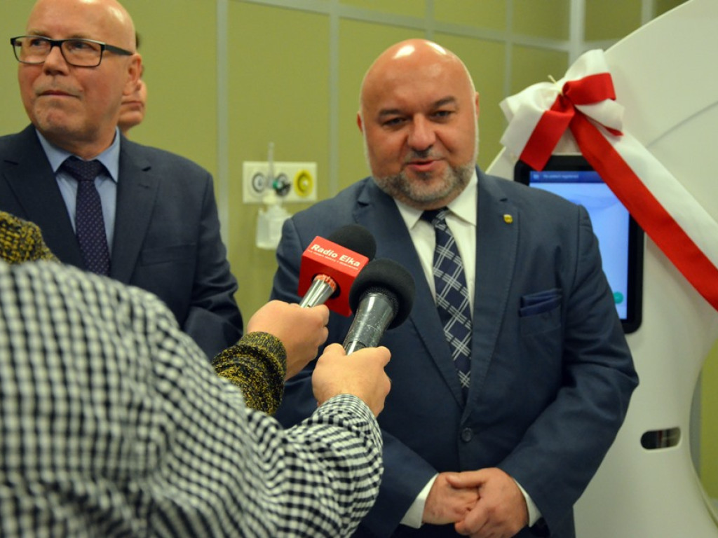 Nowy tomograf w szpitalu w Głogowie. Było uroczyste przecięcie wstęgi