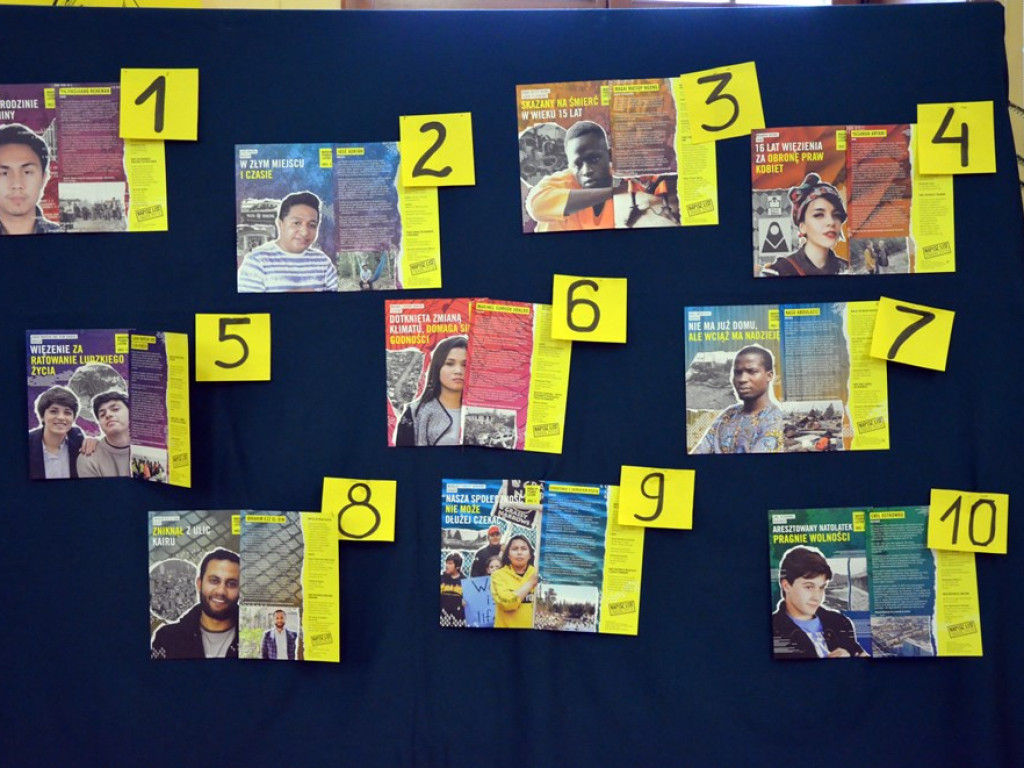 Maraton Pisania Listów Amnesty International w liceum. Uczniowie chętnie włączyli się do akcji