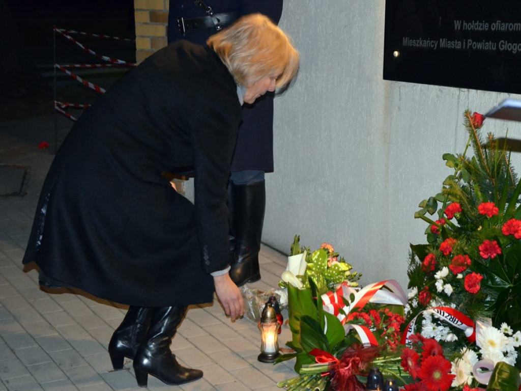 38. rocznica wprowadzenia stanu wojennego. Złożyli kwiaty pod pamiątkową tablicą
