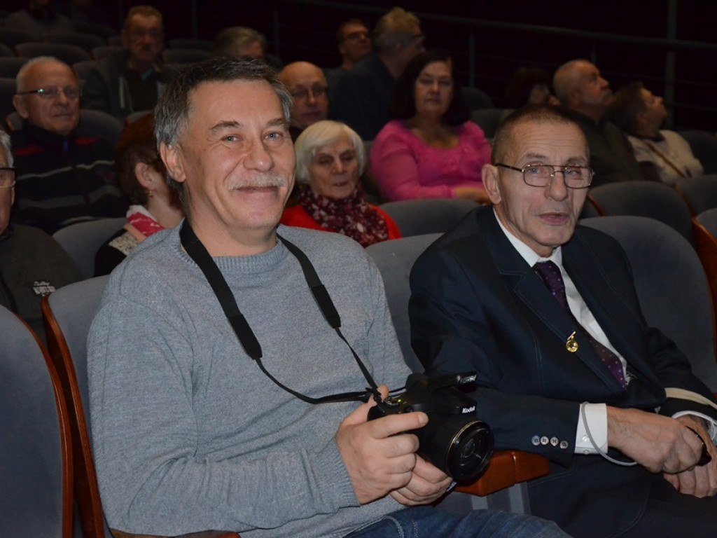 O aktorach głogowskiego teatru. A wśród nich ten, który jako pierwszy otrzymał Oscara