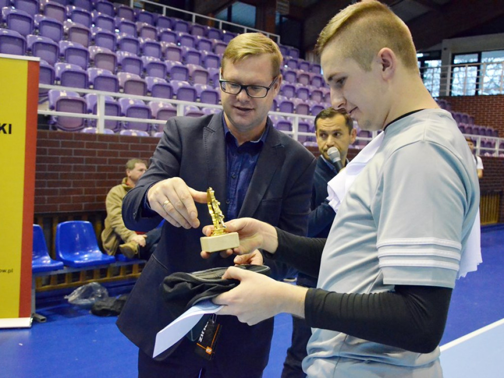 Zespół Szkół im. Wyżykowskiego najlepszy w powiecie! Znamy zwycięzców halowego turnieju