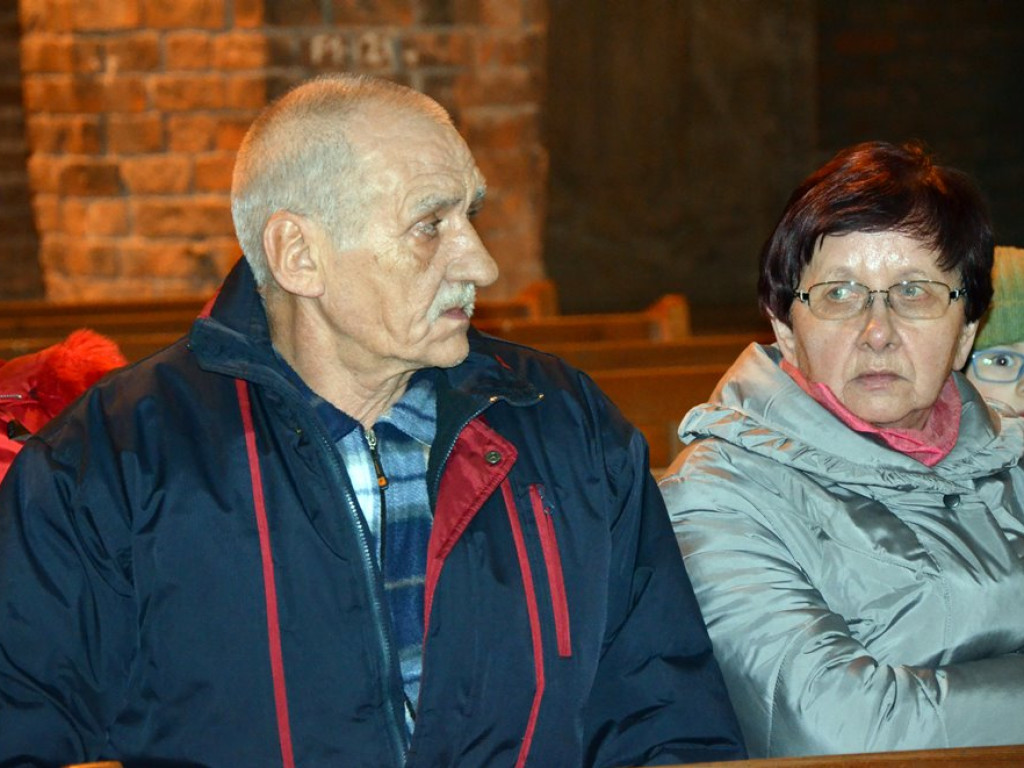 Kolegiata na zdjęciach i w kalendarzu. Rozstrzygnięto konkurs fotograficzny